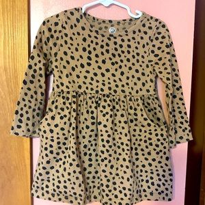 Adorable leopard print long sleeve dress